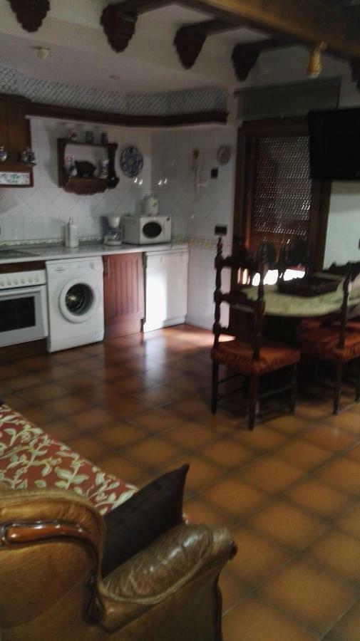 Апартаменты Casa Tiburcio Аренас-де-Сан-Педро Экстерьер фото
